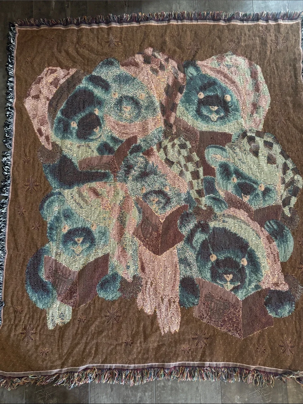 Bear Throw Blanket - Green & Red 48x54